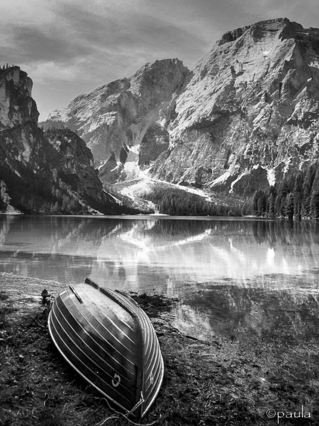 braies_boat_b&w-1