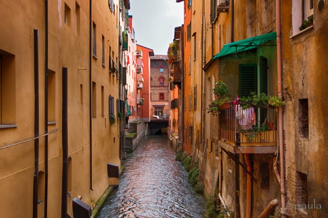 bologna_canal_landscape