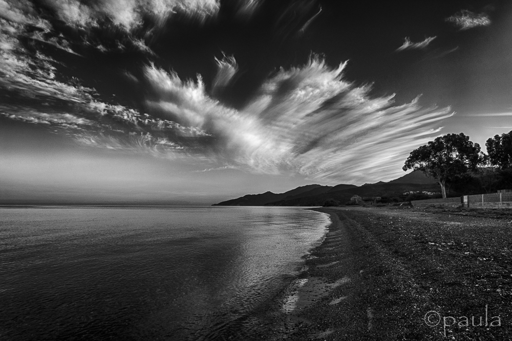 san firenzu_beach_b&w