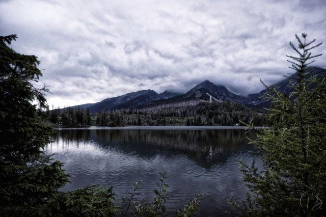 strbske off season_potpis