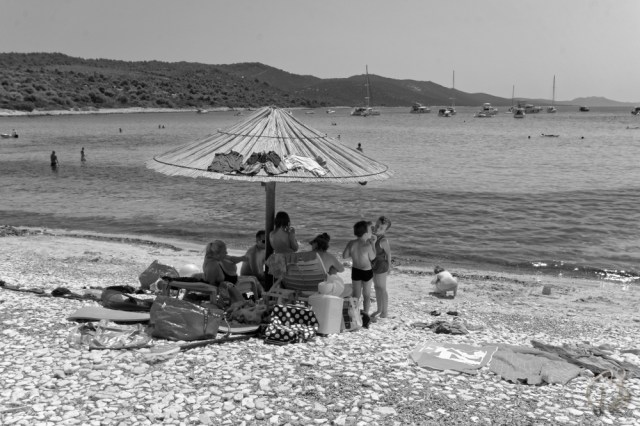 beach moving-1_potpis