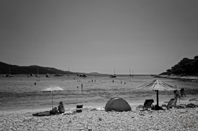 beach_b_w-1_potpis