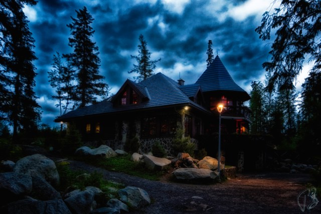 creepy strbske-1_potpis