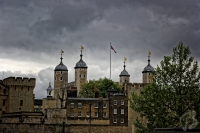 london tower closer-1_potpis