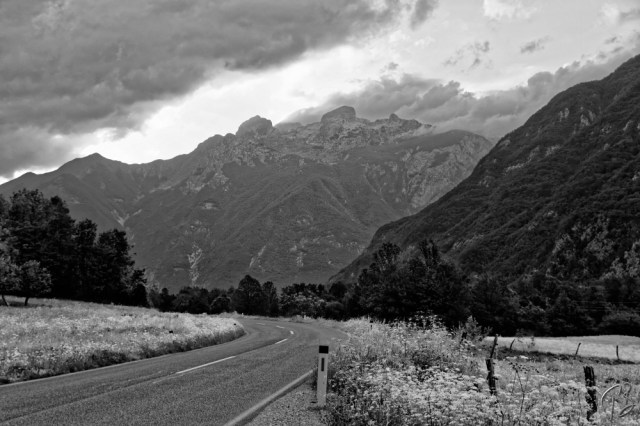 cesta kozjak b-w-1_potpis