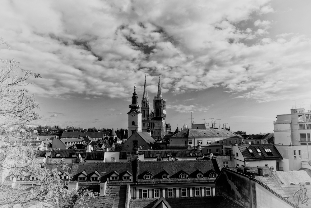 Black & White Sunday: Always&nbsp;there