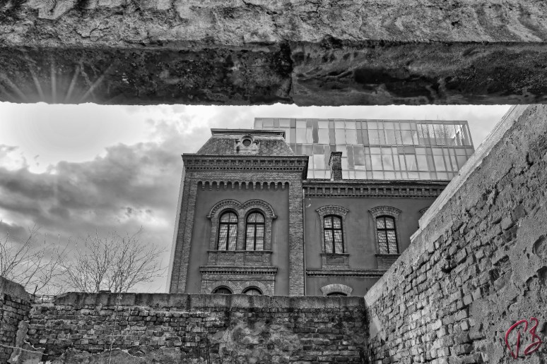 layers_tvornica-duhana-1_potpis-scale