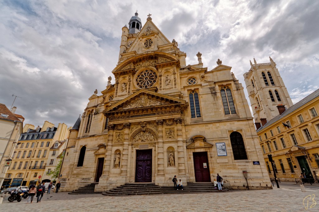 THURSDAY’S SPECIAL: TRACES OF THE PAST&nbsp;Y3-07